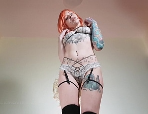 Rii_Giantess